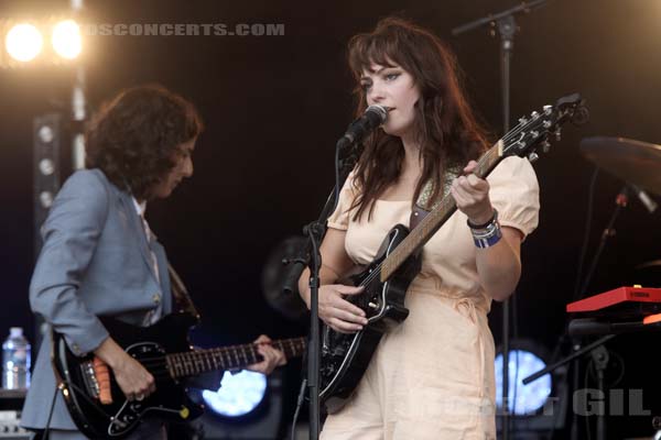 ANGEL OLSEN - 2017-08-20 - SAINT MALO - Fort de St Pere - 